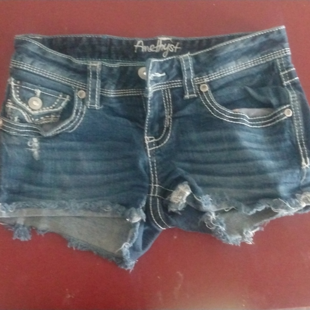 Amethyst shorts